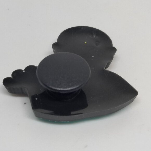 Crying Kim Kardashian Shoe Charm - Picture 3 of 3